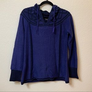 Eddie Bauer women’s dark purple hooded sweater M